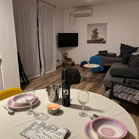 아파트 Sibenik Apartment 시베니크