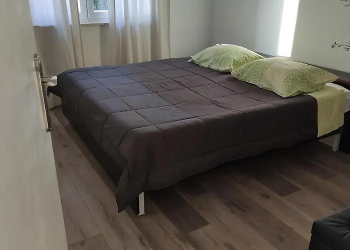 Sibenik Apartment 希贝尼克