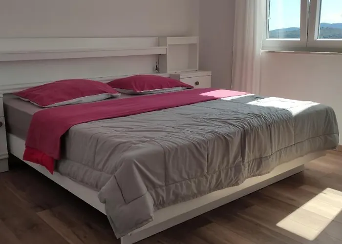 Sibenik Apartment 公寓 希贝尼克